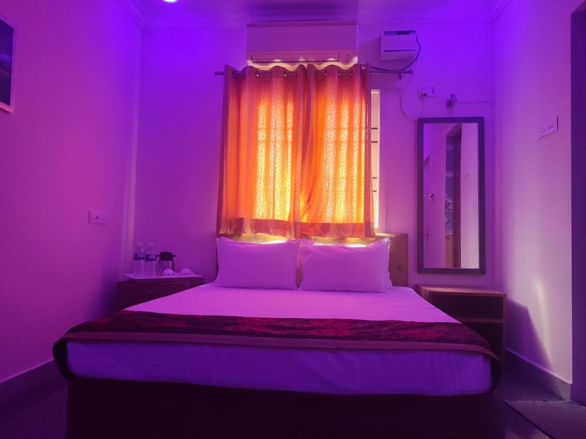 S3 Beach House Pondicherry Exterior photo