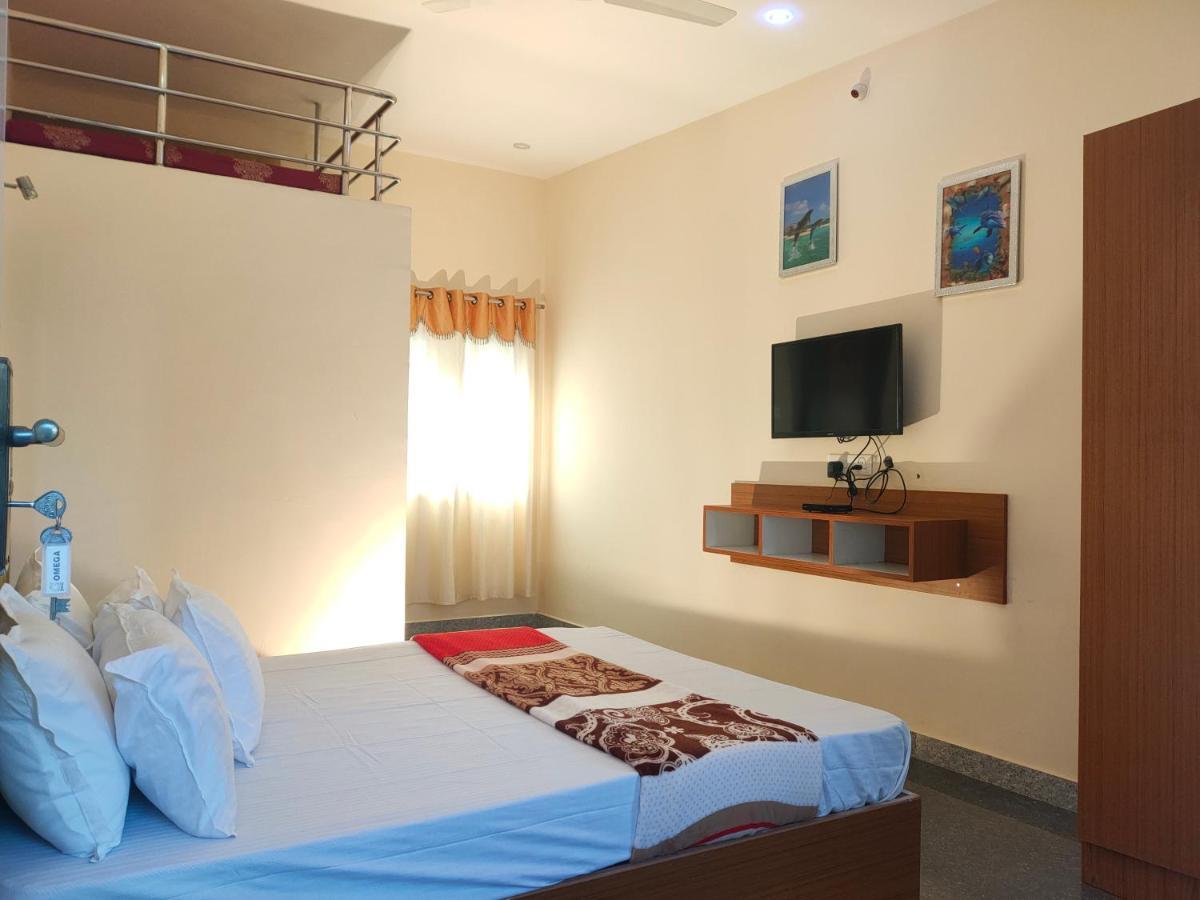 S3 Beach House Pondicherry Exterior photo